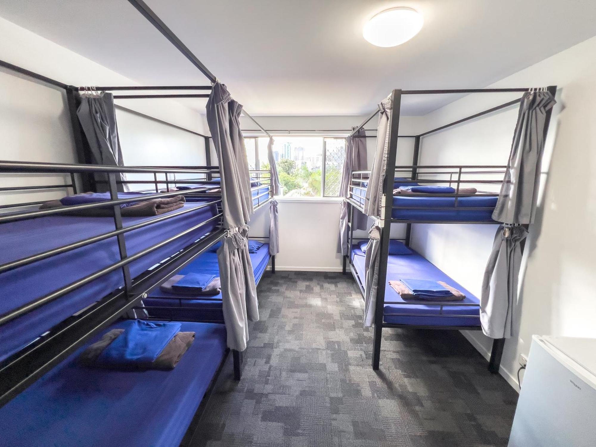 Somewhere To Stay Backpackers 布里斯班 客房 照片